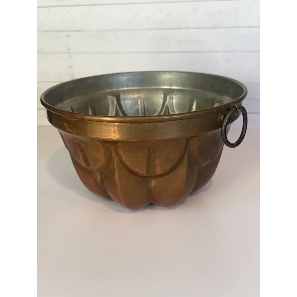 Vintage Copper Bundt Cake Mold With Hanging Ring 8